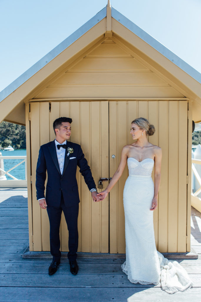 An elegant ceremony by the harbour in Mosman at Sergeants Mess followed by an equally elegant reception was the dream wedding day chosen by Elizabeth & Daniel.